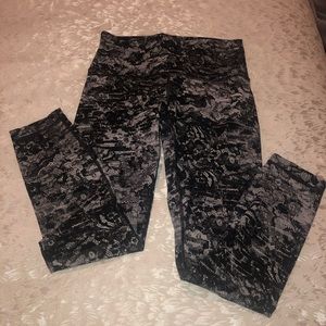 Lululemon Wunder Under Luxtreme 25” Leggings